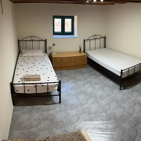 Sunshine 1 Apartment *